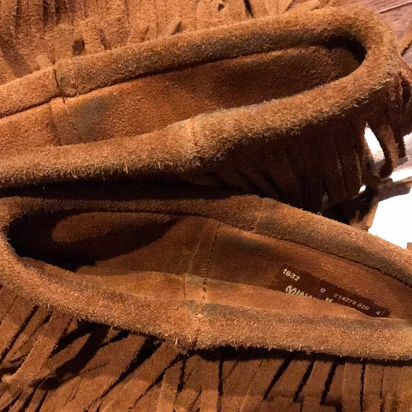Women’s Minnetonka fringe boots - Picture 5 of 6